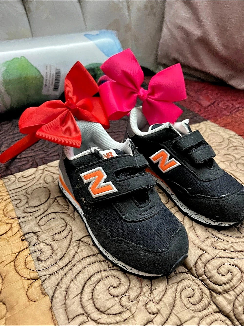 New Balance 515 Hook & Loop Toddler Black Vibrant Orange Hook & Loop Kids